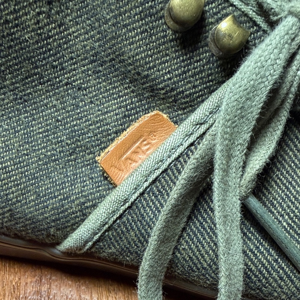 Vans Olive Green High-Top ladies Shoes - Picture 2 of 8